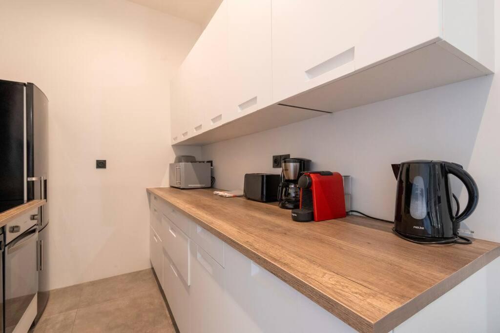 Harmonie Apartment Nimes Exterior photo
